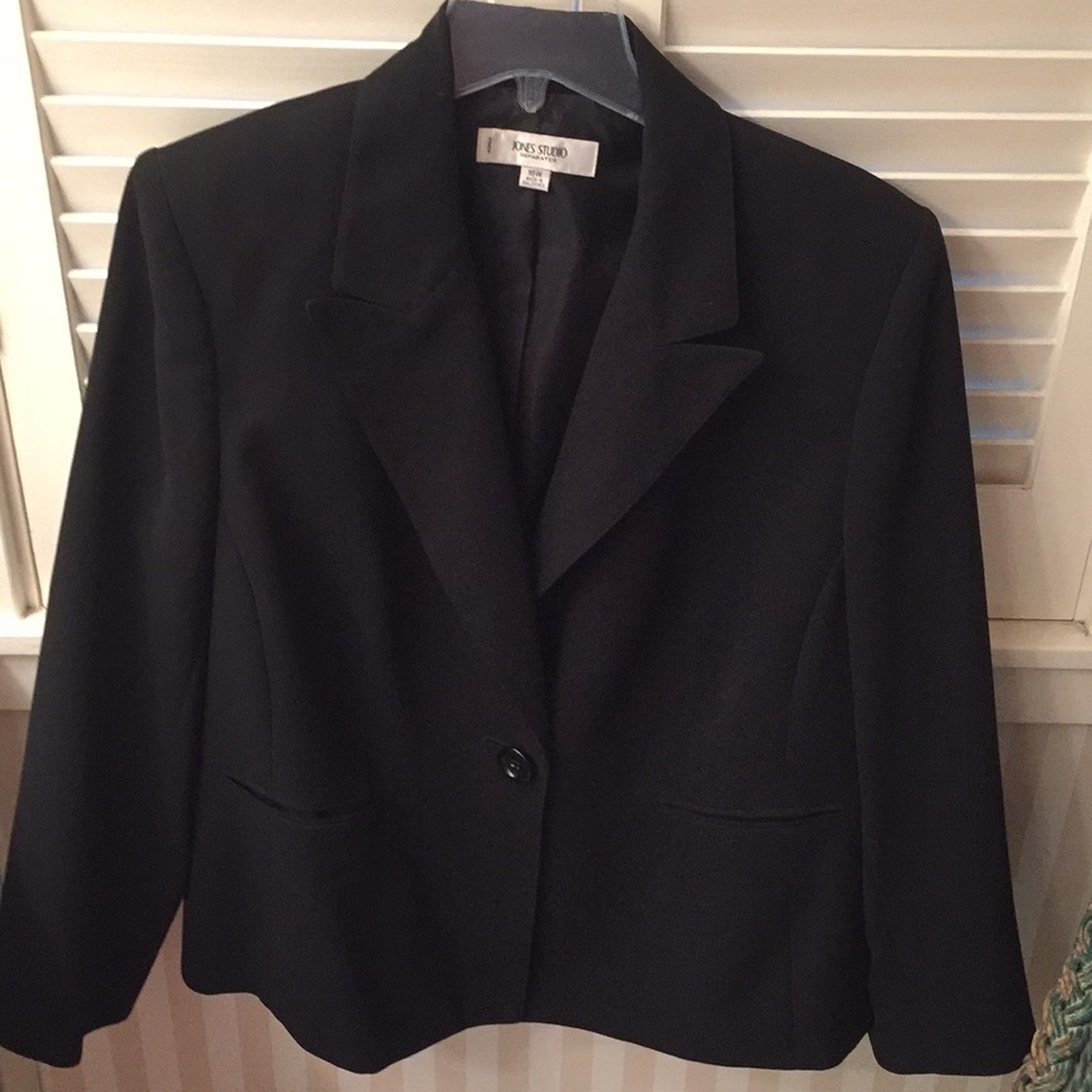 Jones New York Studio Separates black blazer